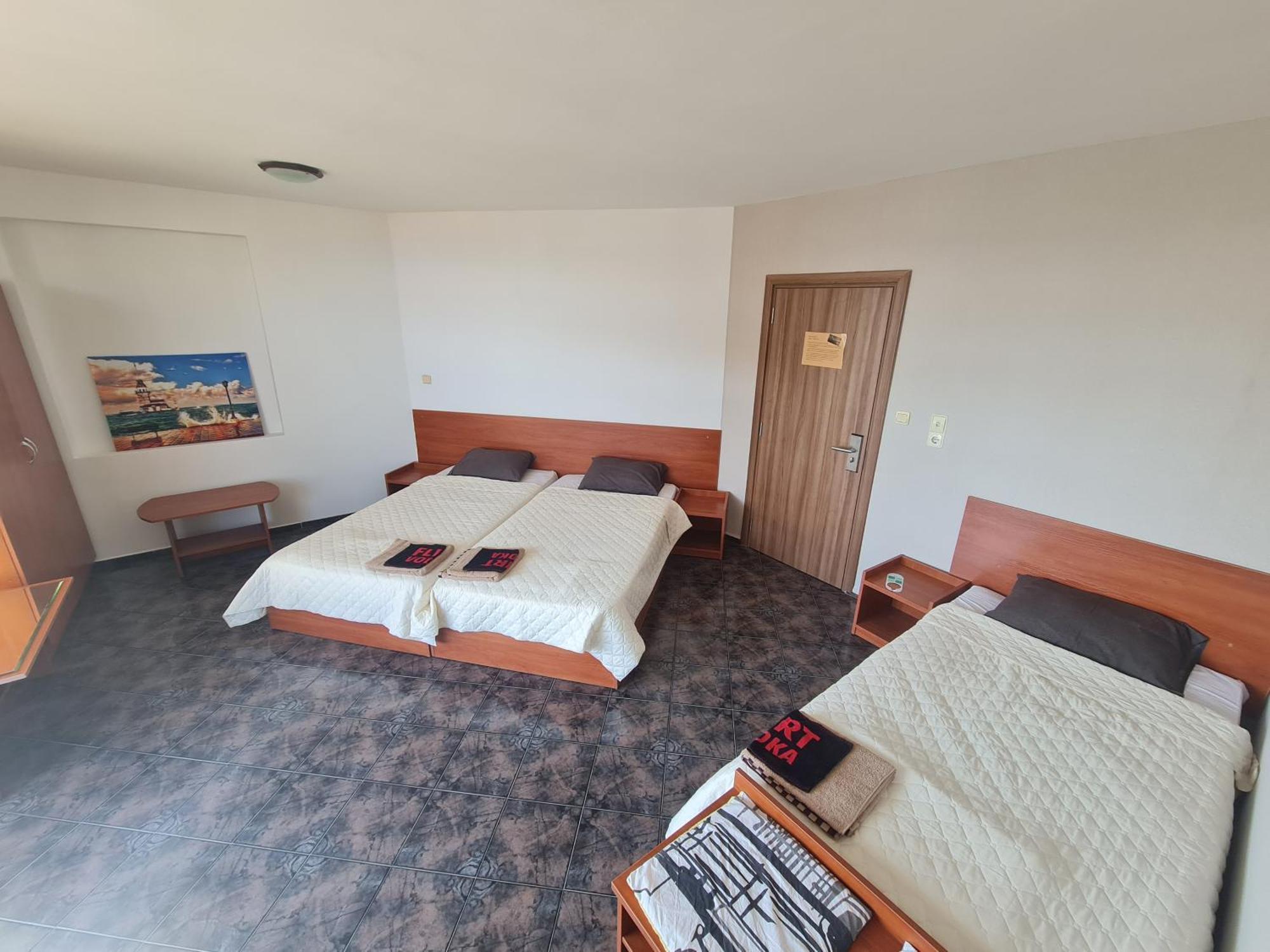 Алми Almi Hotel สวิติ วลัส ภายนอก รูปภาพ