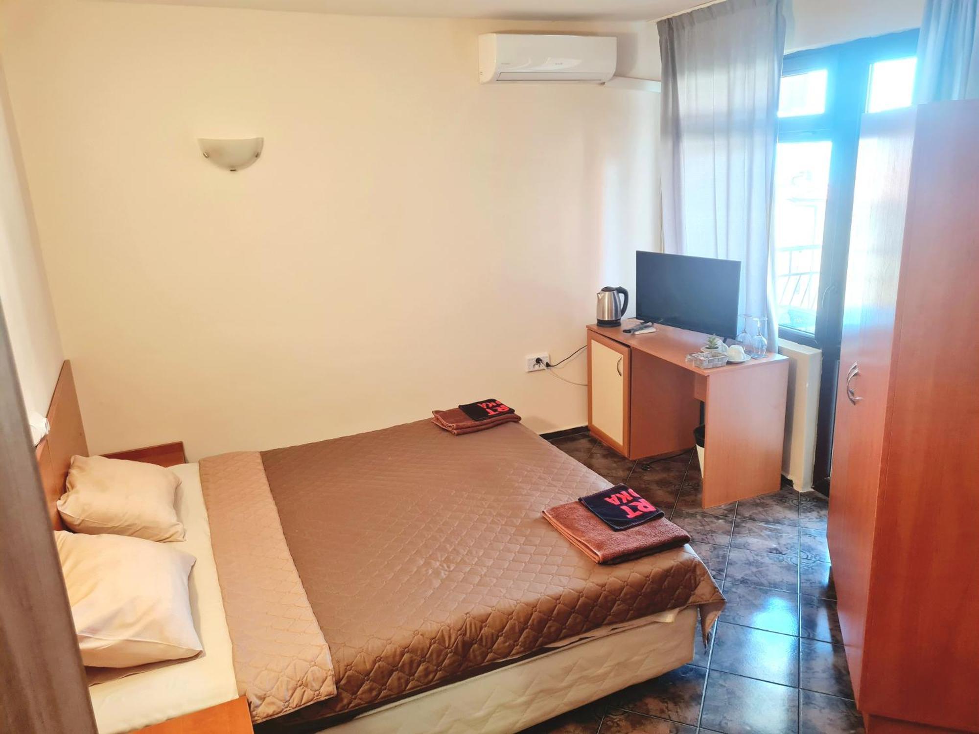Алми Almi Hotel สวิติ วลัส ภายนอก รูปภาพ