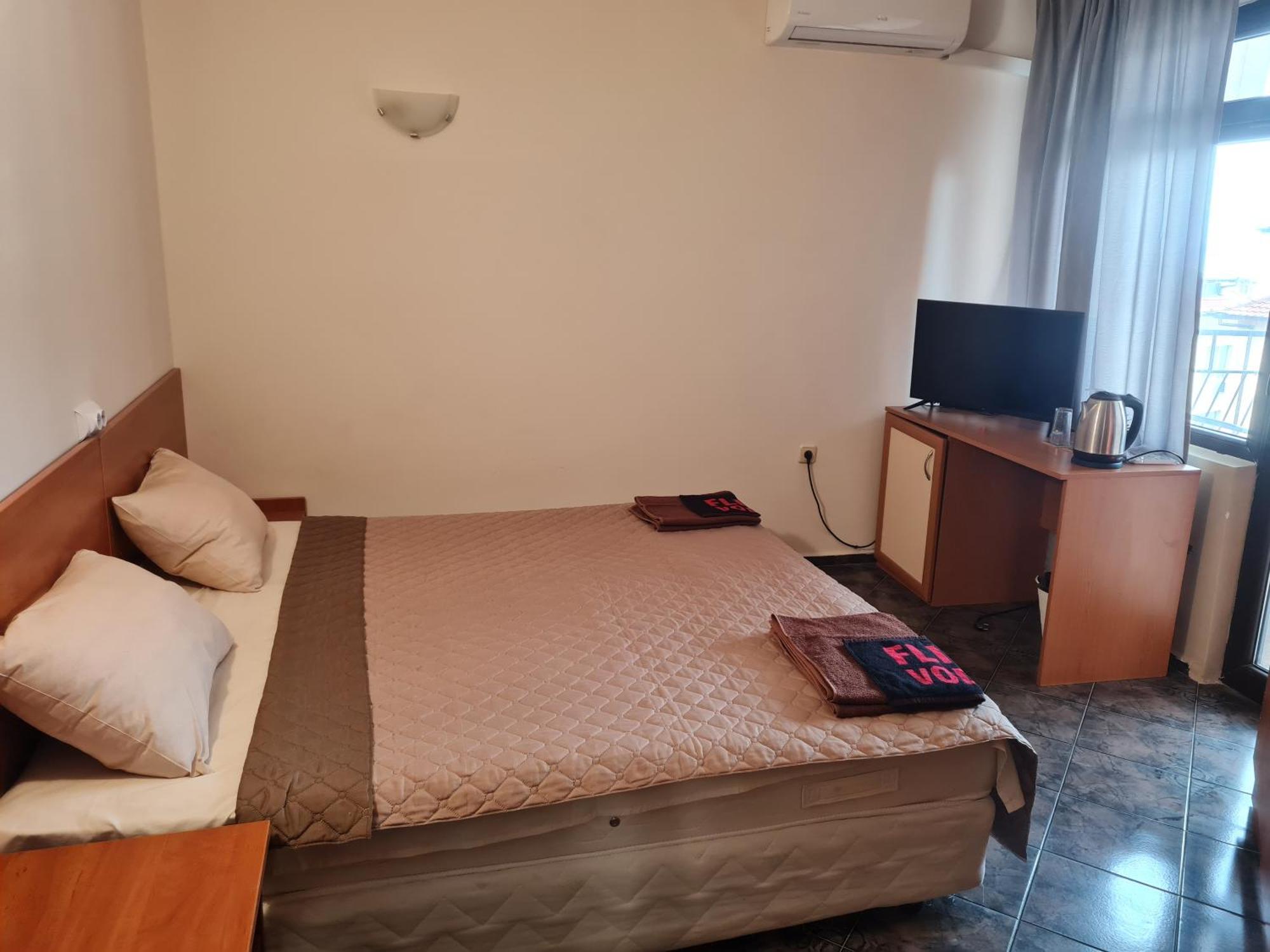 Алми Almi Hotel สวิติ วลัส ภายนอก รูปภาพ